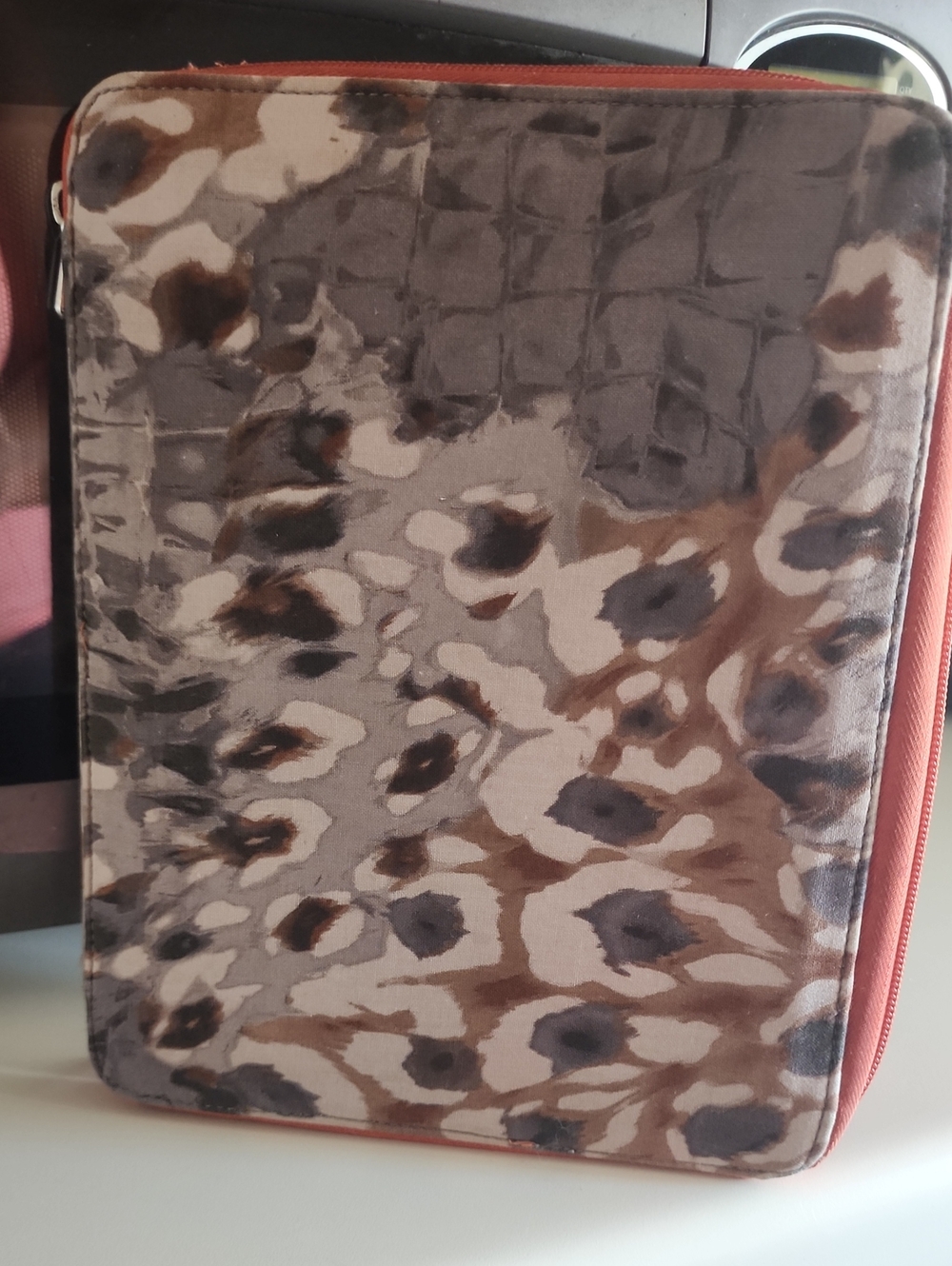 Leopard Print Tablet Sleeve Case - Brown/Gray